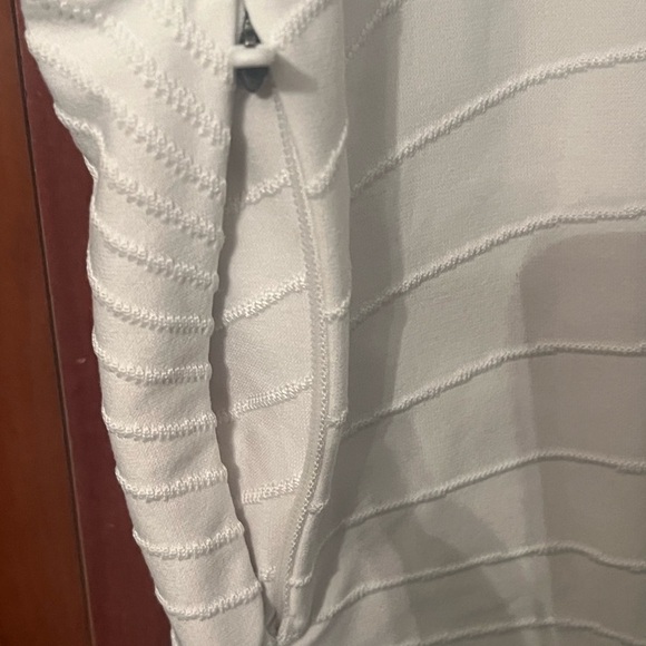 Nike Dri Fit Sphere Element Pullover Hoodie Cream Women's M [CU3381-133} - Picture 6 of 12